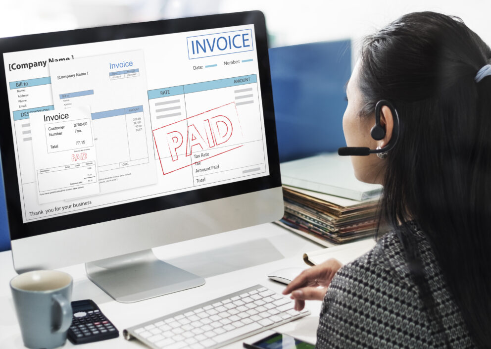 invoice bill paid payment financial account concept